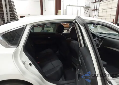 2016 Nissan Altima 2.5/2.5 S/2.5 Sl/2.5 Sr/2.5 Sv from USA, damaged, VIN 1N4AL3AP4GC190991